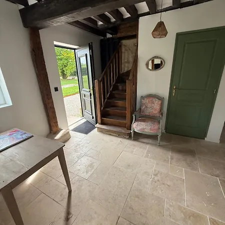 Semesterbostad La Chaumi Maison Normande Renovee Avec Parc *