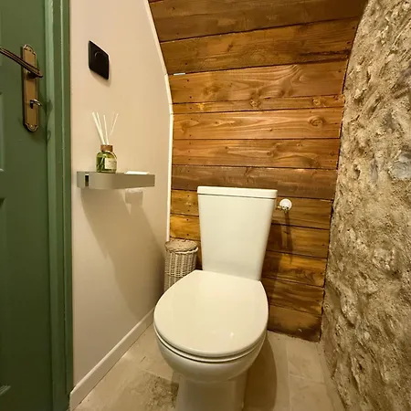 Semesterbostad La Chaumi Maison Normande Renovee Avec Parc *